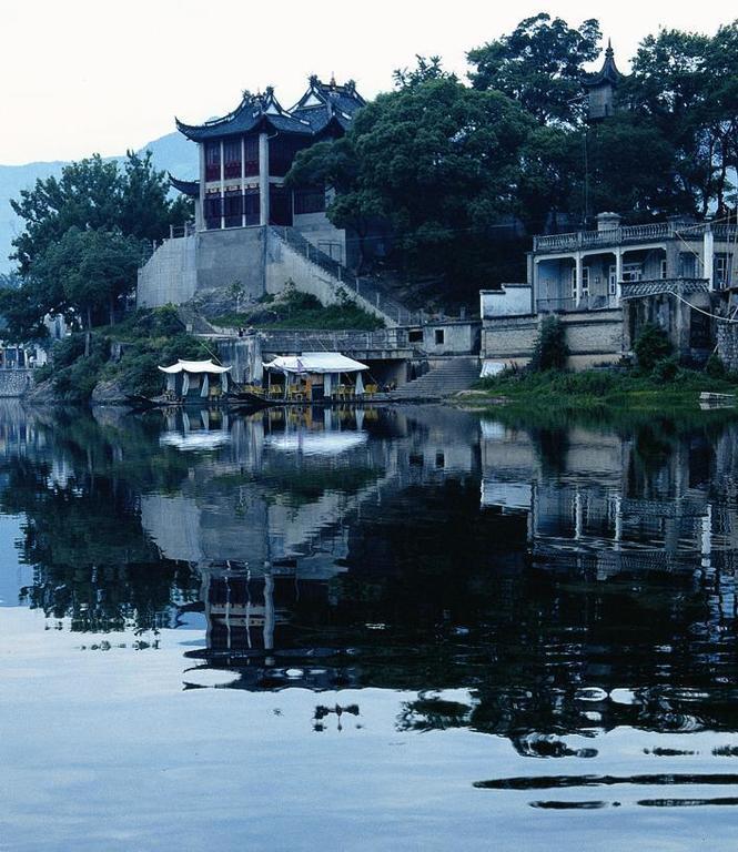 Ningbo Xikou International Youth Hostel Экстерьер фото